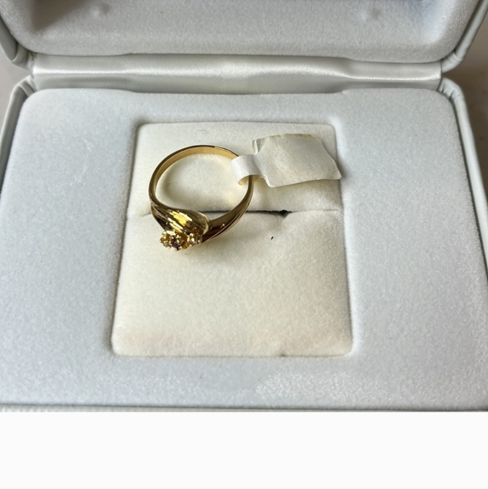 RUBY/diamond ring Genuine ruby/diamond ring.  size 6 3/4 scant 7 nwt - Picture 5 of 7